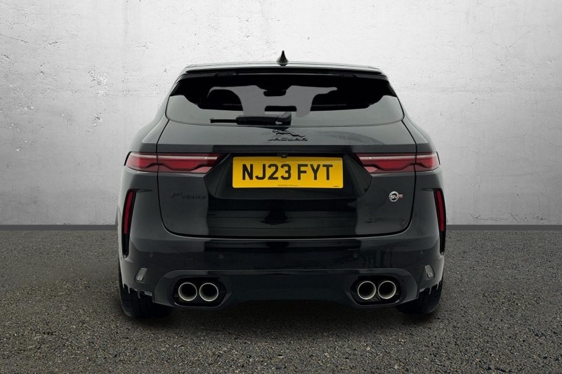 2023 (23) JAGUAR F-PACE 5.0 V8 550 SVR 5dr Auto AWD 4993423