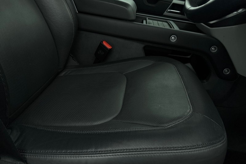 2023 (23) LAND ROVER DEFENDER 3.0 D250 X-Dynamic HSE 110 5dr Auto [7 Seat] 5019371