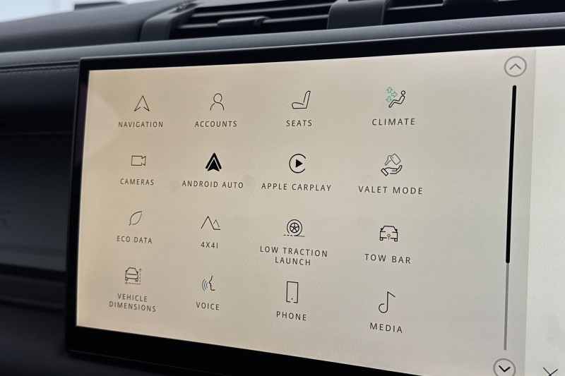 2023 (23) LAND ROVER DEFENDER 3.0 D250 X-Dynamic HSE 110 5dr Auto [7 Seat] 5019376