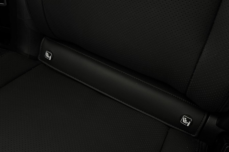 2023 (23) LAND ROVER DEFENDER 3.0 D250 X-Dynamic HSE 110 5dr Auto [7 Seat] 5019380