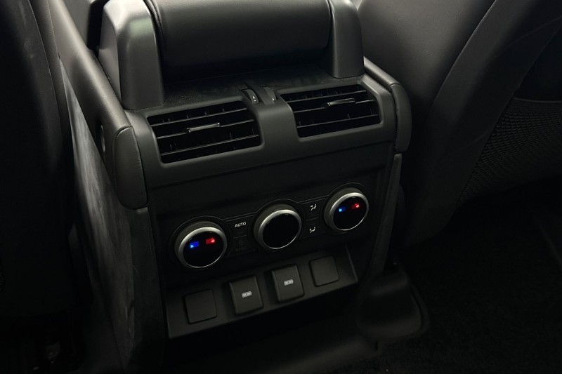 2023 (23) LAND ROVER DEFENDER 3.0 D250 X-Dynamic HSE 110 5dr Auto [7 Seat] 5019364