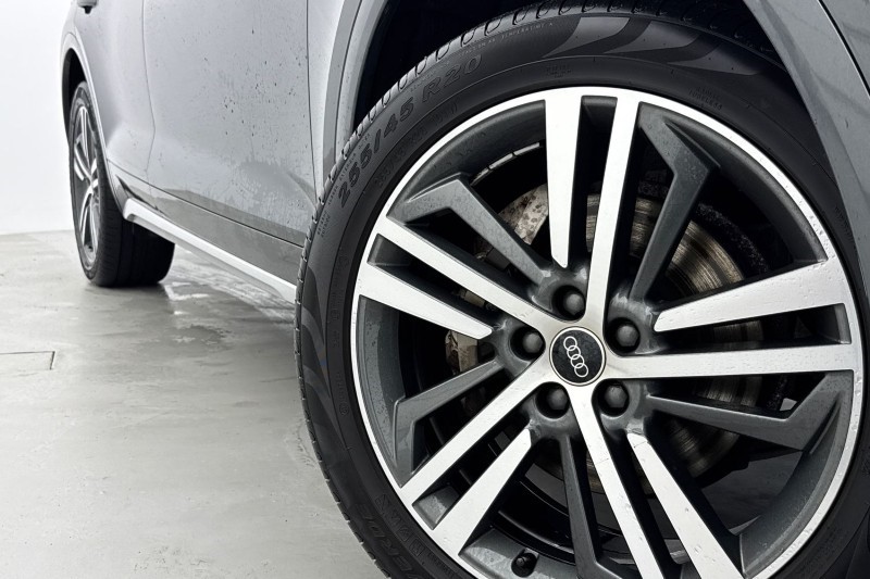 2023 (72) AUDI Q5 40 TDI Quattro S Line 5dr S Tronic 5028275