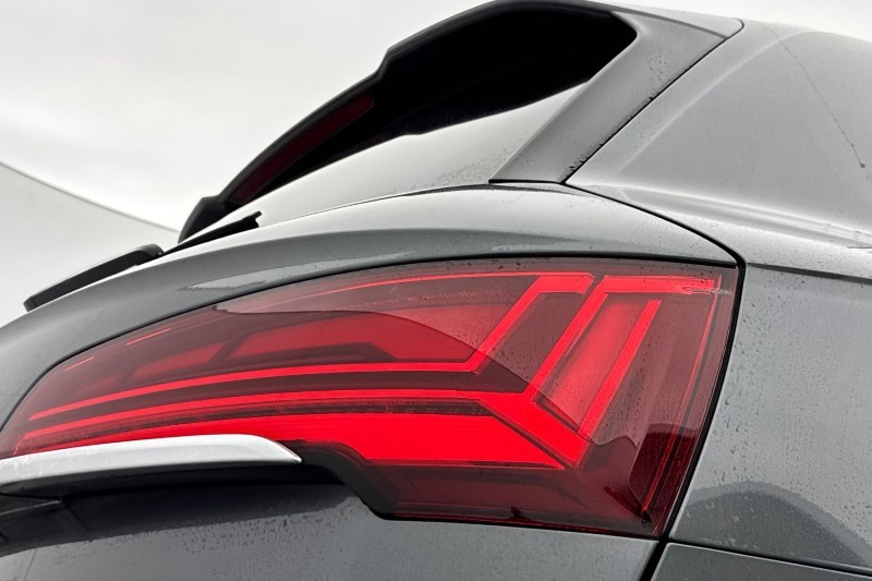 2023 (72) AUDI Q5 40 TDI Quattro S Line 5dr S Tronic 5028278