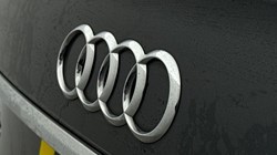 2023 (72) AUDI Q5 40 TDI Quattro S Line 5dr S Tronic 5028276