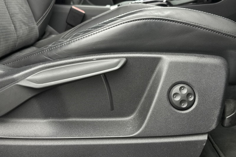 2023 (72) AUDI Q5 40 TDI Quattro S Line 5dr S Tronic 5028258