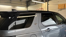 2019 (19) LAND ROVER DISCOVERY SPORT 2.0 TD4 180 SE Tech 5dr Auto 5050277