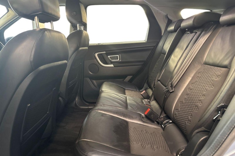 2019 (19) LAND ROVER DISCOVERY SPORT 2.0 TD4 180 SE Tech 5dr Auto 5050238