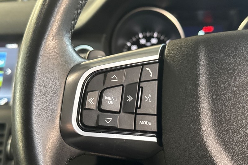 2019 (19) LAND ROVER DISCOVERY SPORT 2.0 TD4 180 SE Tech 5dr Auto 5050260