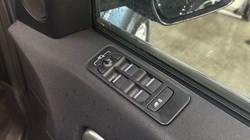 2019 (19) LAND ROVER DISCOVERY SPORT 2.0 TD4 180 SE Tech 5dr Auto 5050256