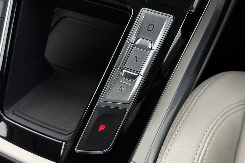 2021 (71) JAGUAR I-PACE 294kW EV400 Black 90kWh 5dr Auto [11kW Charger] 5033686