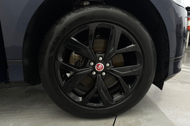 2021 (71) JAGUAR I-PACE 294kW EV400 Black 90kWh 5dr Auto [11kW Charger] 5033681