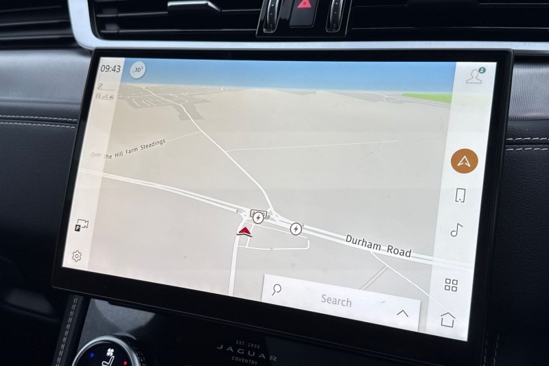 2023 (72) JAGUAR F-PACE 2.0 P400e R-Dynamic SE 5dr Auto AWD 5033122