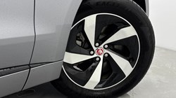 2023 (72) JAGUAR F-PACE 2.0 P400e R-Dynamic SE 5dr Auto AWD 5033157