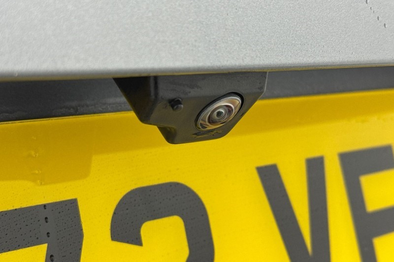 2023 (72) JAGUAR F-PACE 2.0 P400e R-Dynamic SE 5dr Auto AWD 5033149