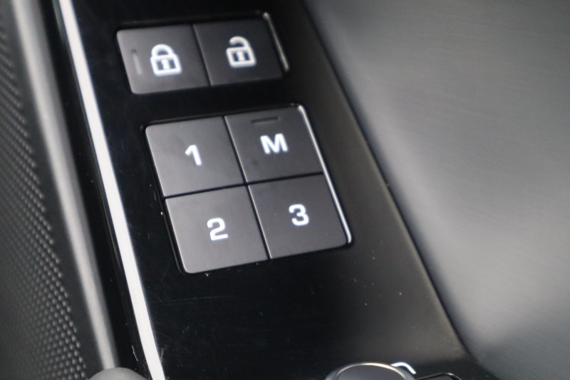 2023 (72) LAND ROVER RANGE ROVER VELAR 2.0 P400e R-Dynamic HSE 5dr Auto 5120745