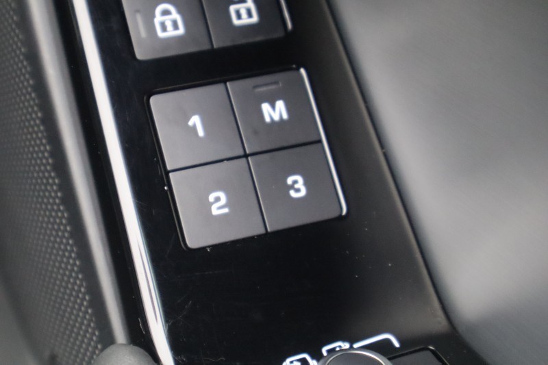 2023 (72) LAND ROVER RANGE ROVER VELAR 2.0 P400e R-Dynamic HSE 5dr Auto 5120744