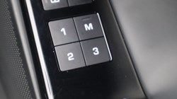 2023 (72) LAND ROVER RANGE ROVER VELAR 2.0 P400e R-Dynamic HSE 5dr Auto 5120744