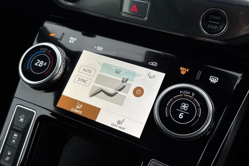 2022 (72) JAGUAR I-PACE 294kW EV400 HSE Black 90kWh 5dr Auto 11kW Charger 5041697