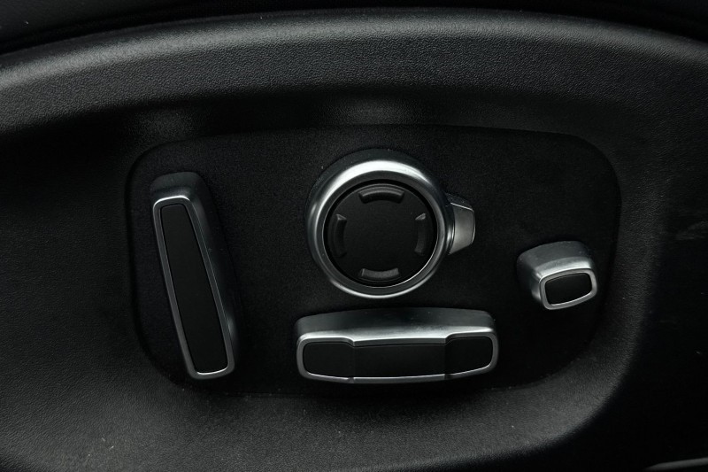 2022 (72) JAGUAR I-PACE 294kW EV400 HSE Black 90kWh 5dr Auto 11kW Charger 5041690