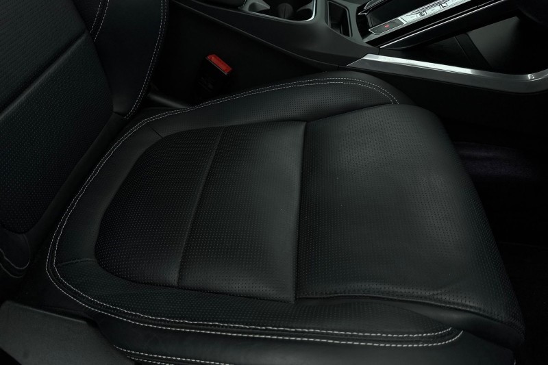 2022 (72) JAGUAR I-PACE 294kW EV400 HSE Black 90kWh 5dr Auto 11kW Charger 5041691