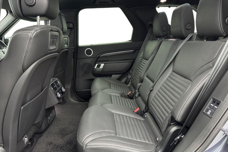 2025 (25) LAND ROVER DISCOVERY 3.0 D350 Metropolitan Edition 5dr Auto 5031784