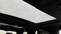 2025 (25) LAND ROVER DISCOVERY 3.0 D350 Metropolitan Edition 5dr Auto 5031801