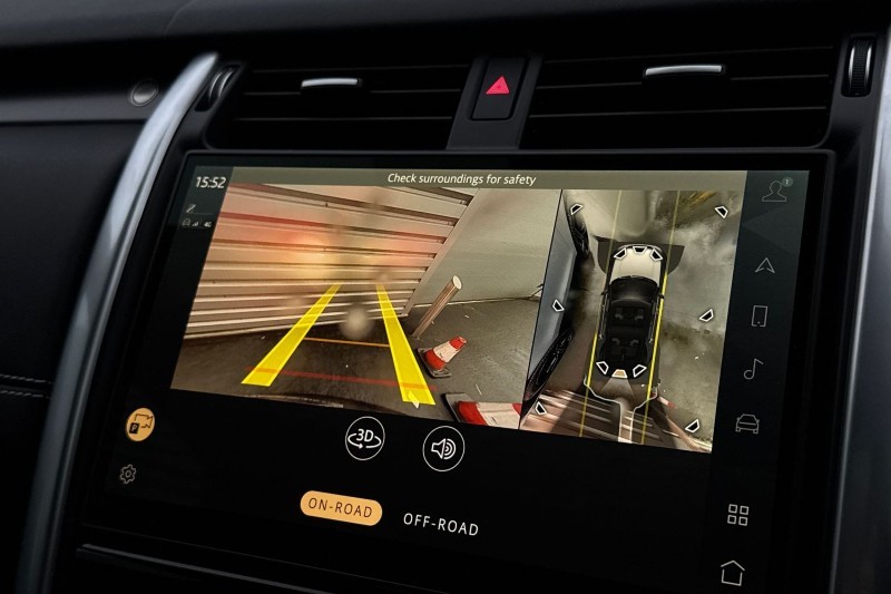 2025 (25) LAND ROVER DISCOVERY 3.0 D350 Metropolitan Edition 5dr Auto 5031792