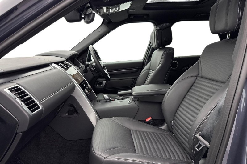 2025 (25) LAND ROVER DISCOVERY 3.0 D350 Metropolitan Edition 5dr Auto 5031783