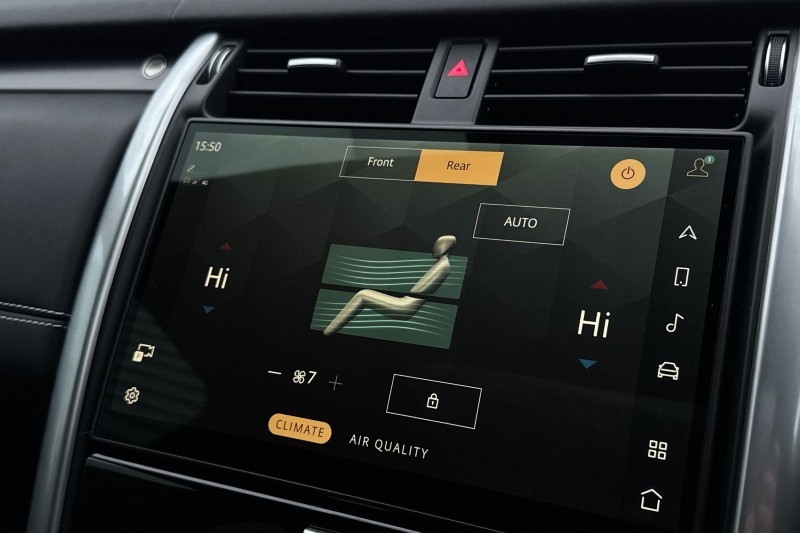 2025 (25) LAND ROVER DISCOVERY 3.0 D350 Metropolitan Edition 5dr Auto 5031828