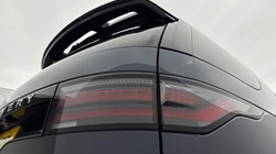 2025 (25) LAND ROVER DISCOVERY 3.0 D350 Metropolitan Edition 5dr Auto 5031823