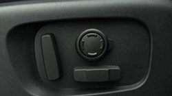 2025 (25) LAND ROVER DISCOVERY 3.0 D350 Metropolitan Edition 5dr Auto 5031804