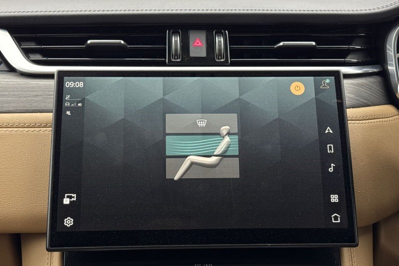 2022 (22) JAGUAR F-PACE 2.0 D200 S 5dr Auto AWD 5037796