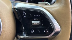 2022 (22) JAGUAR F-PACE 2.0 D200 S 5dr Auto AWD 5037794