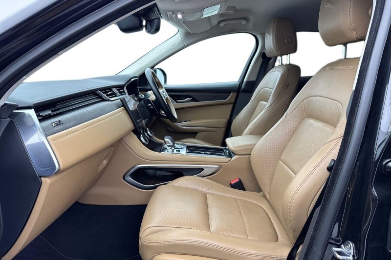 2022 (22) JAGUAR F-PACE 2.0 D200 S 5dr Auto AWD 5037770
