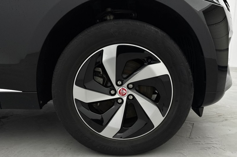 2022 (22) JAGUAR F-PACE 2.0 D200 S 5dr Auto AWD 5037775