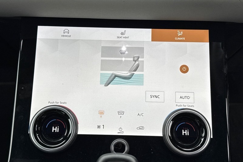 2023 (72) LAND ROVER RANGE ROVER EVOQUE 1.5 P300e R-Dynamic SE 5dr Auto 5033984