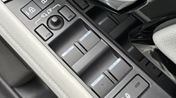 2023 (72) LAND ROVER RANGE ROVER EVOQUE 1.5 P300e R-Dynamic SE 5dr Auto 5033976