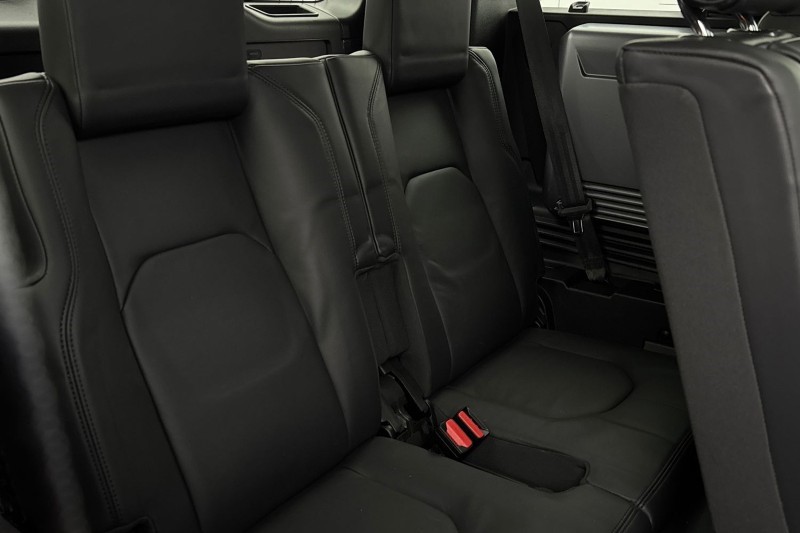 2021 (21) LAND ROVER DEFENDER 3.0 D250 X-Dynamic HSE 110 5dr Auto [7 Seat] 5035873