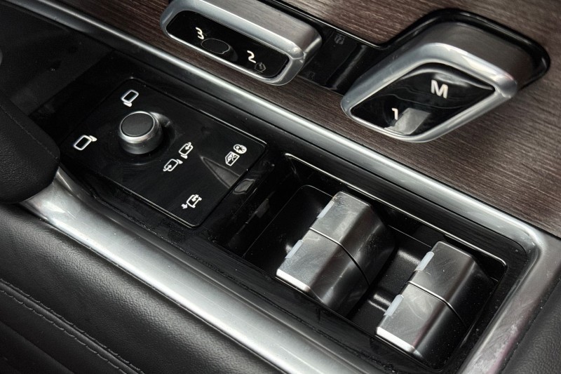 2024 (74) LAND ROVER RANGE ROVER 3.0 D350 Autobiography 4dr Auto 5004228