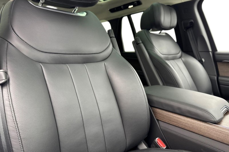 2024 (74) LAND ROVER RANGE ROVER 3.0 D350 Autobiography 4dr Auto 5004231