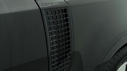 2024 (74) LAND ROVER DEFENDER 3.0 D250 X-Dynamic HSE 90 3dr Auto 5030273