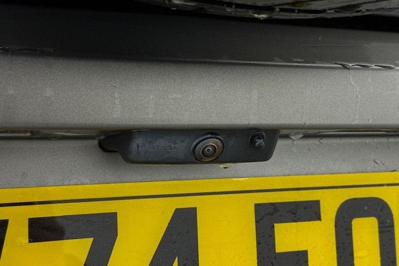 2024 (74) LAND ROVER DEFENDER 3.0 D250 X-Dynamic HSE 90 3dr Auto 5030290