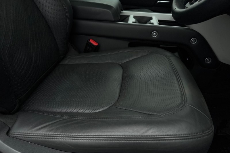 2024 (74) LAND ROVER DEFENDER 3.0 D250 X-Dynamic HSE 90 3dr Auto 5030278