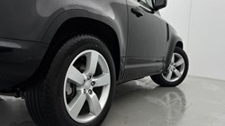 2024 (74) LAND ROVER DEFENDER 3.0 D250 X-Dynamic HSE 90 3dr Auto 5030297