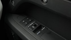 2024 (74) LAND ROVER DEFENDER 3.0 D250 X-Dynamic HSE 90 3dr Auto 5030276