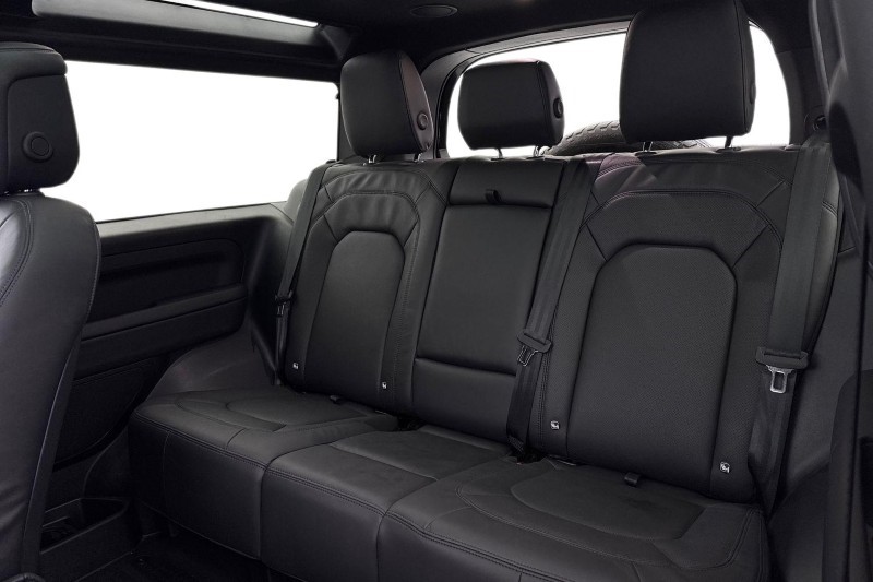 2024 (74) LAND ROVER DEFENDER 3.0 D250 X-Dynamic HSE 90 3dr Auto 5030257