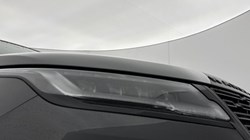 2024 (24) LAND ROVER RANGE ROVER VELAR 2.0 D200 MHEV Dynamic HSE 5dr Auto 5030718