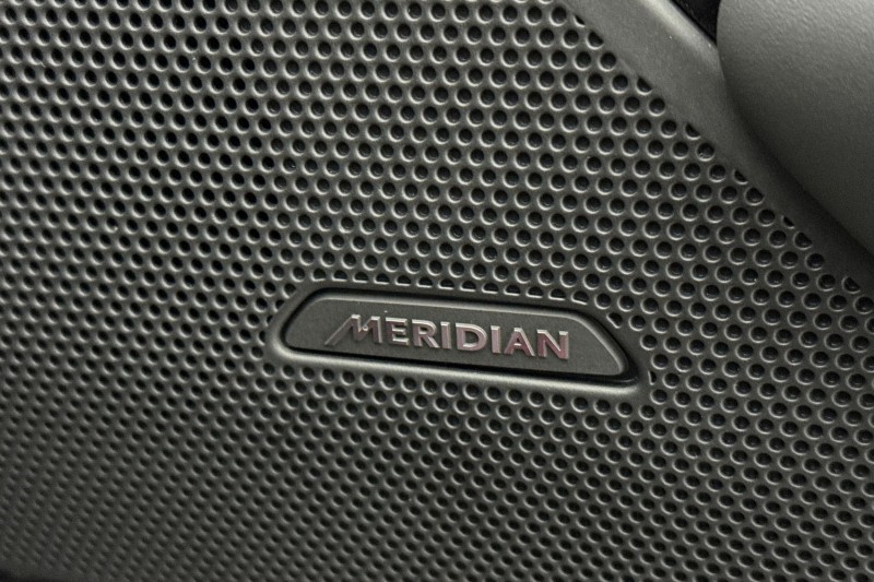 2024 (24) LAND ROVER RANGE ROVER VELAR 2.0 D200 MHEV Dynamic HSE 5dr Auto 5030752