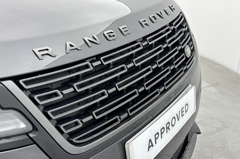 2024 (24) LAND ROVER RANGE ROVER VELAR 2.0 D200 MHEV Dynamic HSE 5dr Auto 5030742