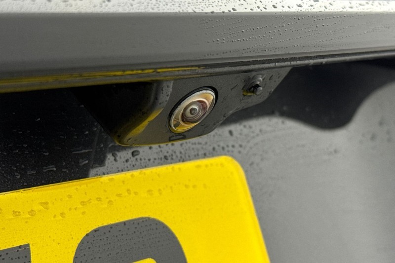 2024 (24) LAND ROVER RANGE ROVER VELAR 2.0 D200 MHEV Dynamic HSE 5dr Auto 5030740